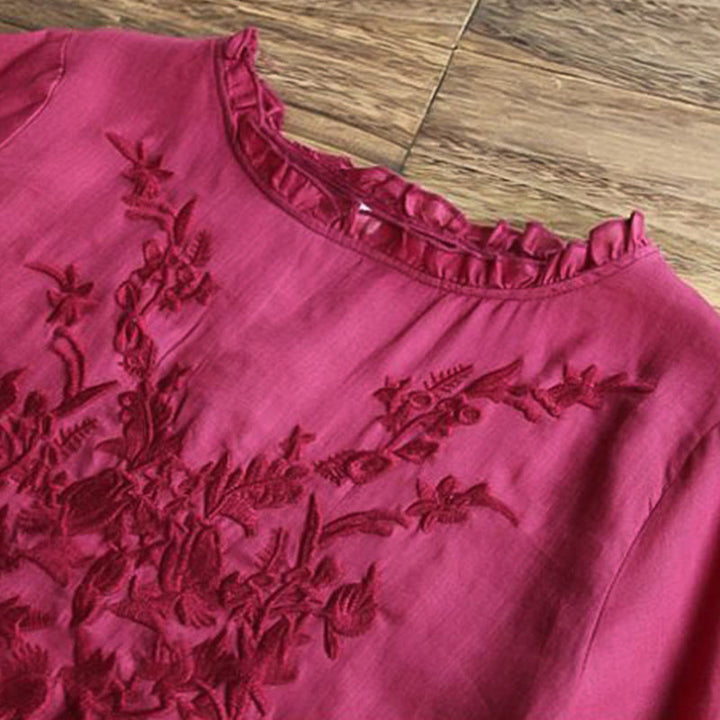 T-shirt décontracté en coton et lin avec broderie Buddha Stones et manches bouffantes, col ras du cou et volants pour femme