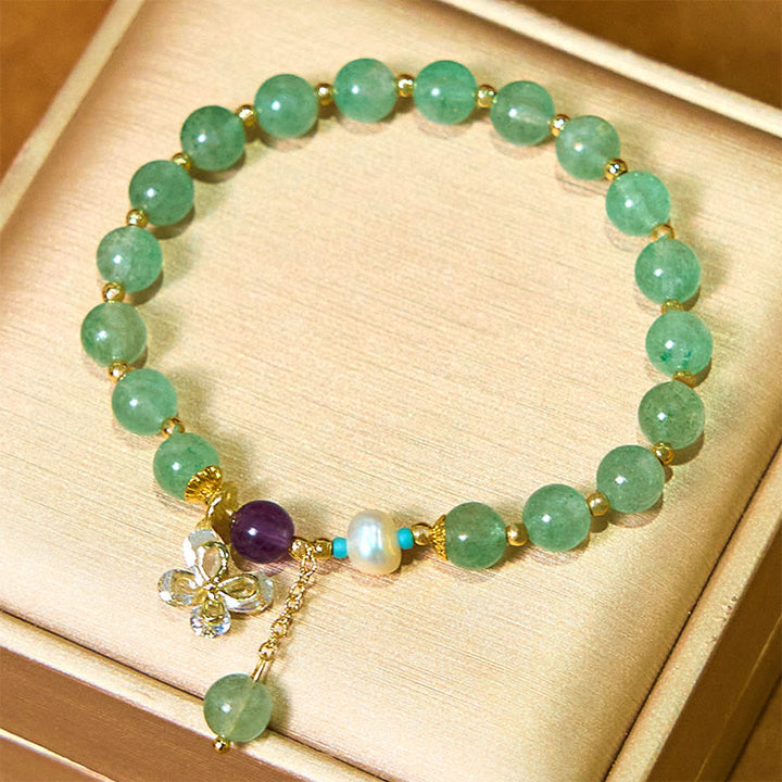 Bracelet d'amour avec breloque papillon en quartz fraise vert et quartz fraise naturel Buddha Stones
