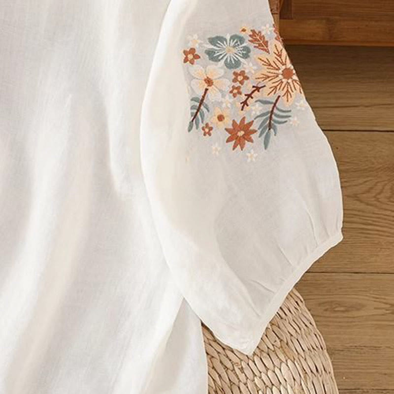 T-shirt décontracté en coton et lin à manches trois-quarts et col ras du cou pour femme avec broderie de fleurs et de feuilles de Buddha Stones