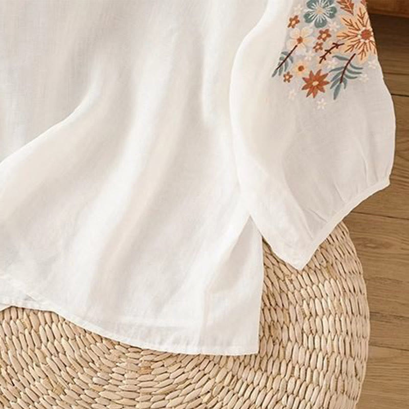 T-shirt décontracté en coton et lin à manches trois-quarts et col ras du cou pour femme avec broderie de fleurs et de feuilles de Buddha Stones