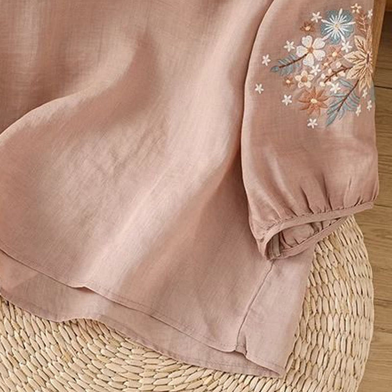 T-shirt décontracté en coton et lin à manches trois-quarts et col ras du cou pour femme avec broderie de fleurs et de feuilles de Buddha Stones