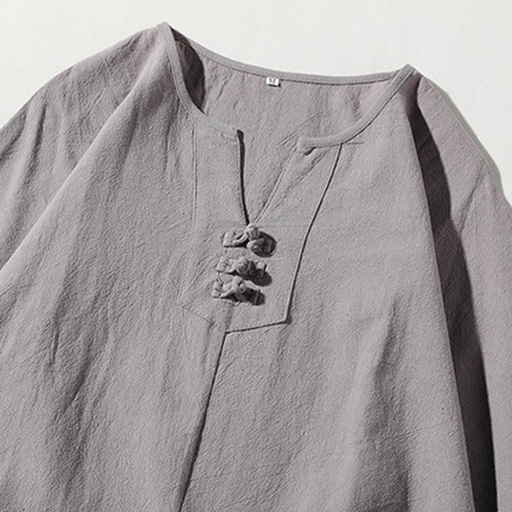 Ensemble de vêtements de méditation pour homme Buddha Stones (2 pièces) : T-shirt uni à col cranté, short large à poches. - image 20