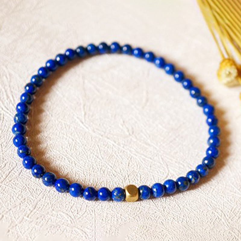 Bracelet de soins personnels ultra-fin en perles de lazurite de 4 mm de Buddha Stones