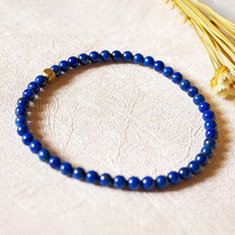 Bracelet de soins personnels ultra-fin en perles de lazurite de 4 mm de Buddha Stones
