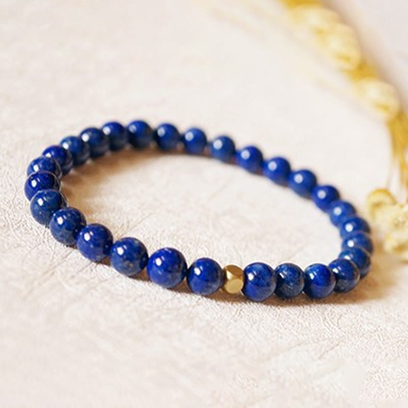 Bracelet de soins personnels ultra-fin en perles de lazurite de 4 mm de Buddha Stones