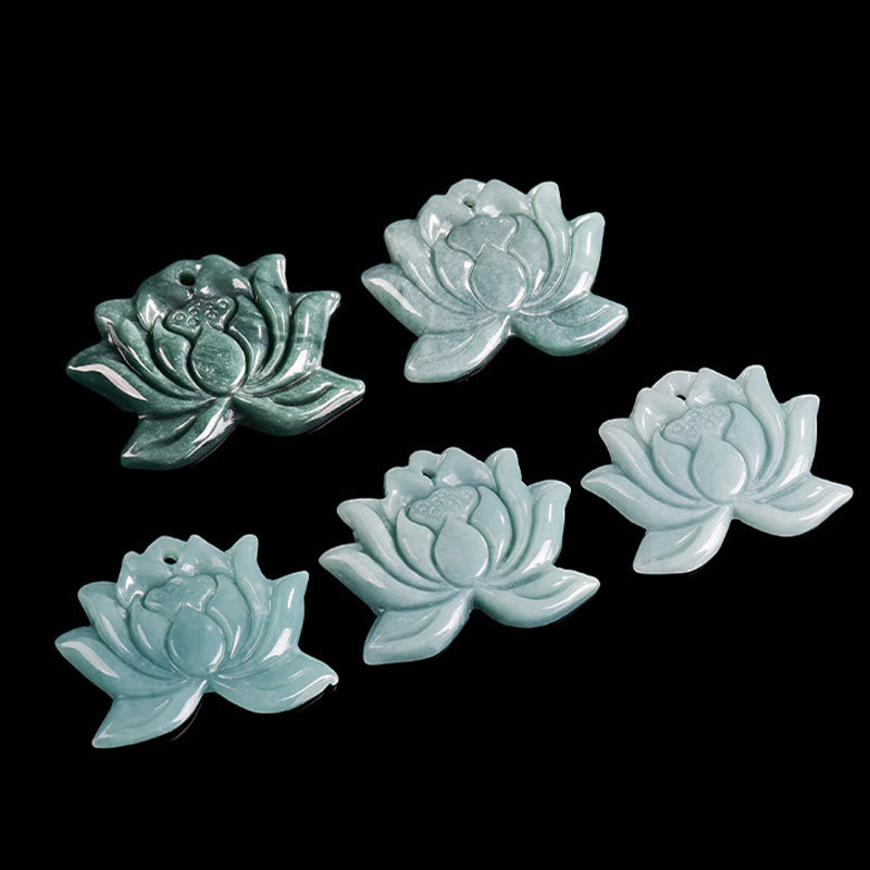 Collier pendentif en jade sculpté avec motif de fleur de lotus et Buddha Stones - image 9