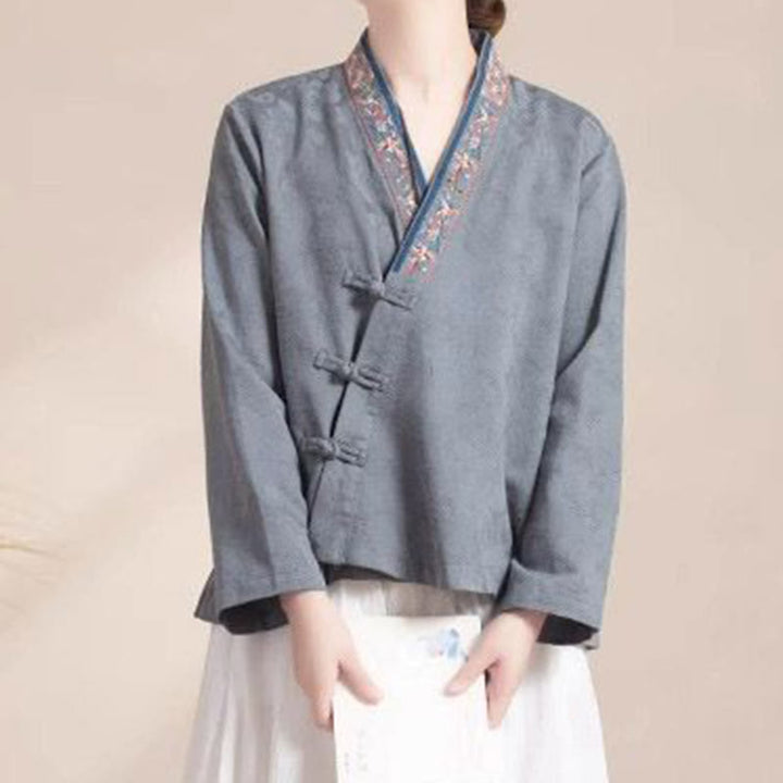 Chemise femme en coton à manches longues et boutons grenouille, motif fleurs brodées de Buddha Stones - image 21