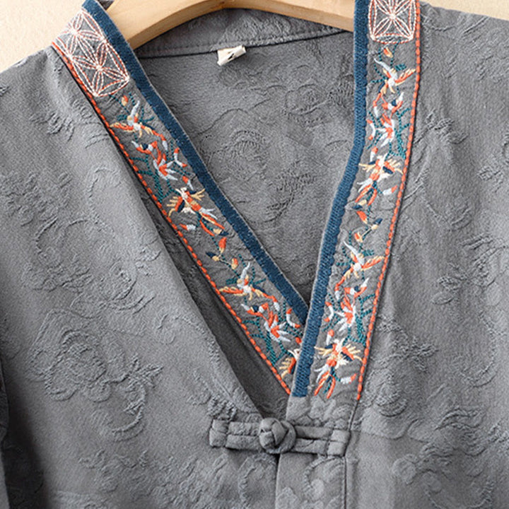 Chemise femme en coton à manches longues et boutons grenouille, motif fleurs brodées de Buddha Stones - image 27