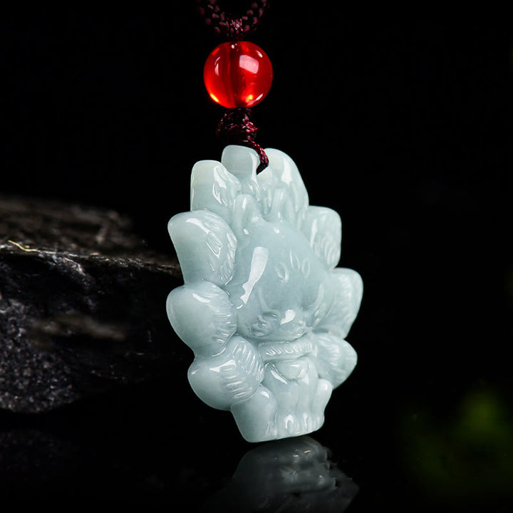 Collier pendentif renard à neuf queues en jade vert naturel et Buddha Stones