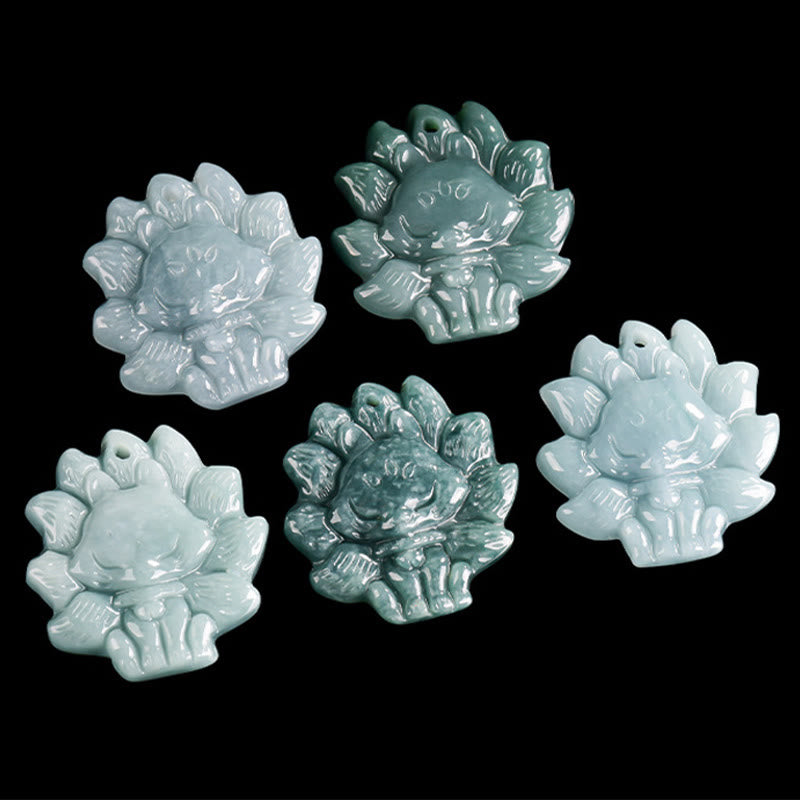 Collier pendentif renard à neuf queues en jade vert naturel et Buddha Stones