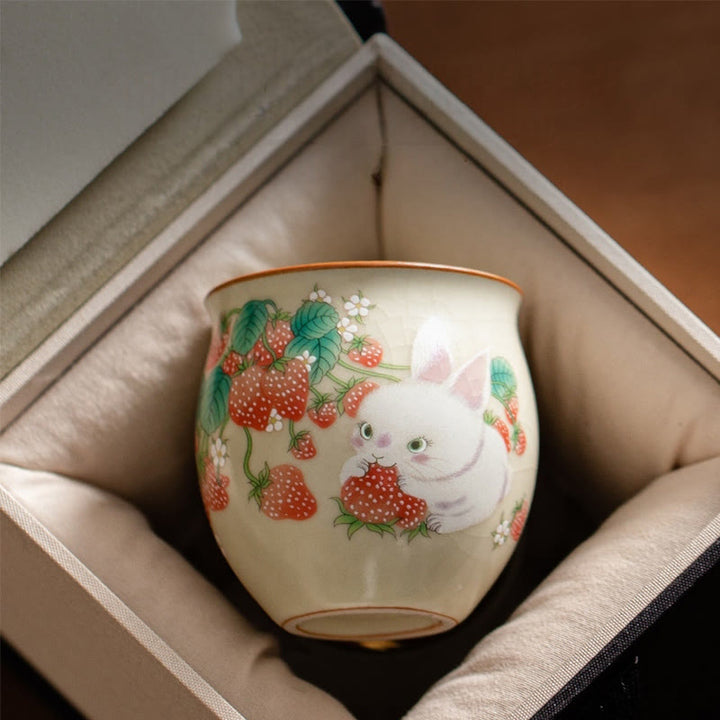 Petite tasse à thé Kung Fu 90 ml avec motif fraise et lapin Buddha Stones, coffret cadeau