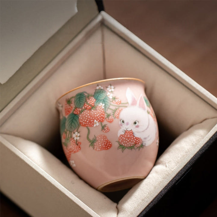 Petite tasse à thé Kung Fu 90 ml avec motif fraise et lapin Buddha Stones, coffret cadeau