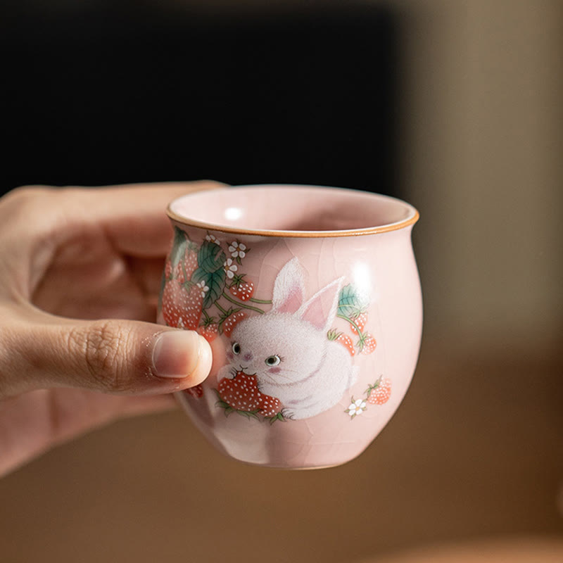 Petite tasse à thé Kung Fu 90 ml avec motif fraise et lapin Buddha Stones, coffret cadeau