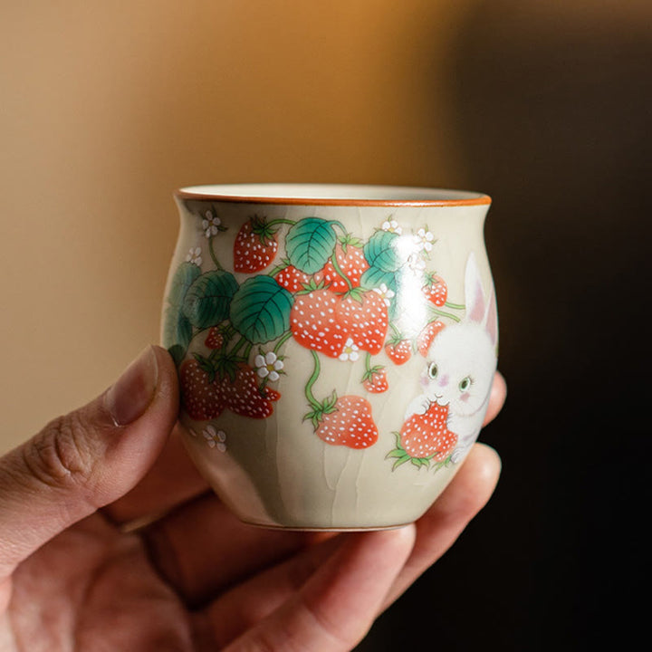 Petite tasse à thé Kung Fu 90 ml avec motif fraise et lapin Buddha Stones, coffret cadeau