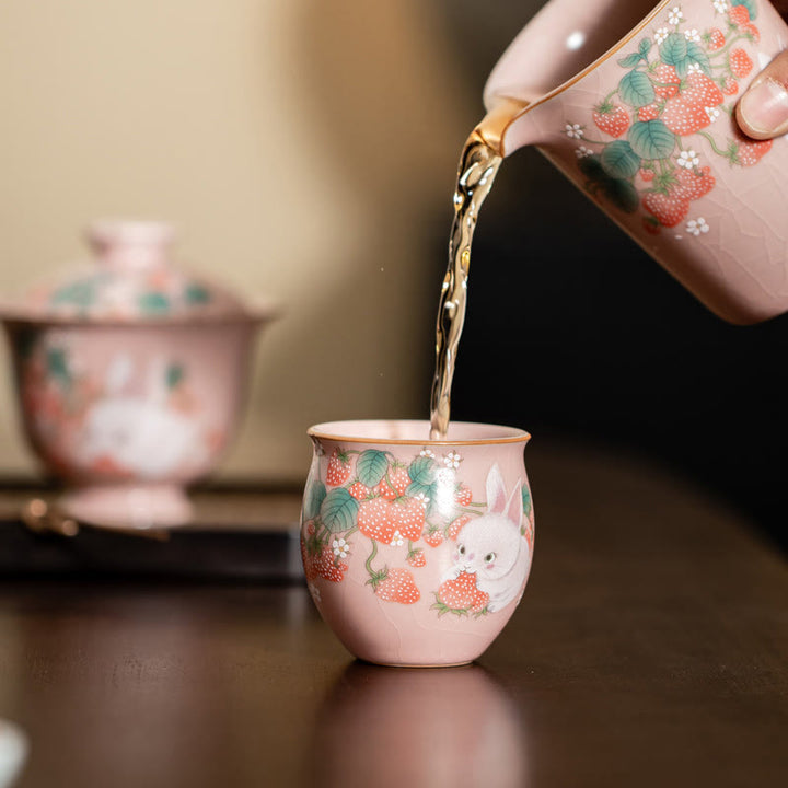 Petite tasse à thé Kung Fu 90 ml avec motif fraise et lapin Buddha Stones, coffret cadeau