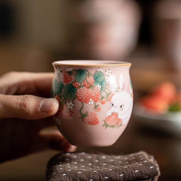 Petite tasse à thé Kung Fu 90 ml avec motif fraise et lapin Buddha Stones, coffret cadeau