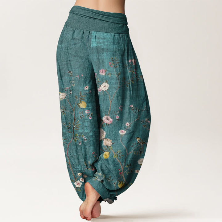 Pantalon Buddha Stones taille élastique pour femme, motif fleurs roses et blanches, feuilles de bambou et fruits - image 1