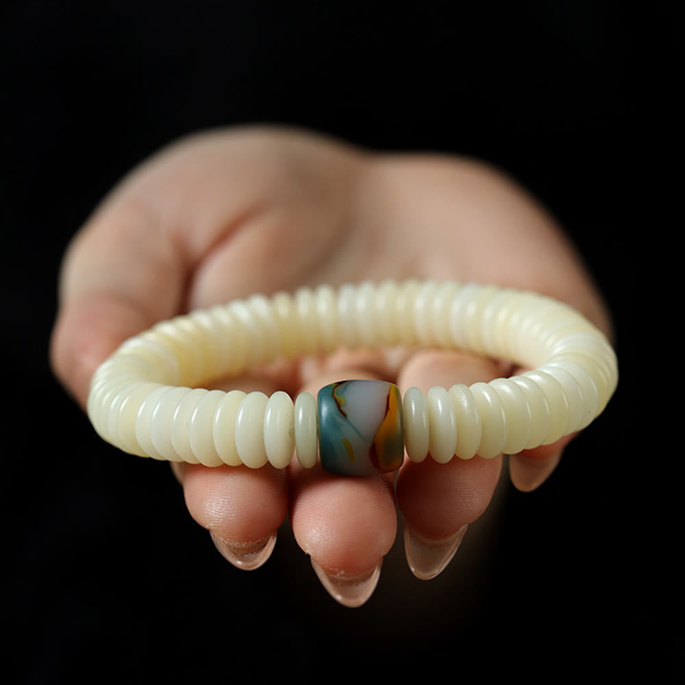 Bracelet Mala en Buddha Stones blanches naturelles, graines de Bodhi, sagesse, pompon