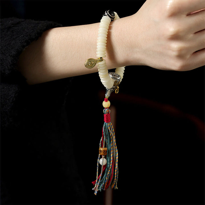 Bracelet Mala en Buddha Stones blanches naturelles, graines de Bodhi, sagesse, pompon
