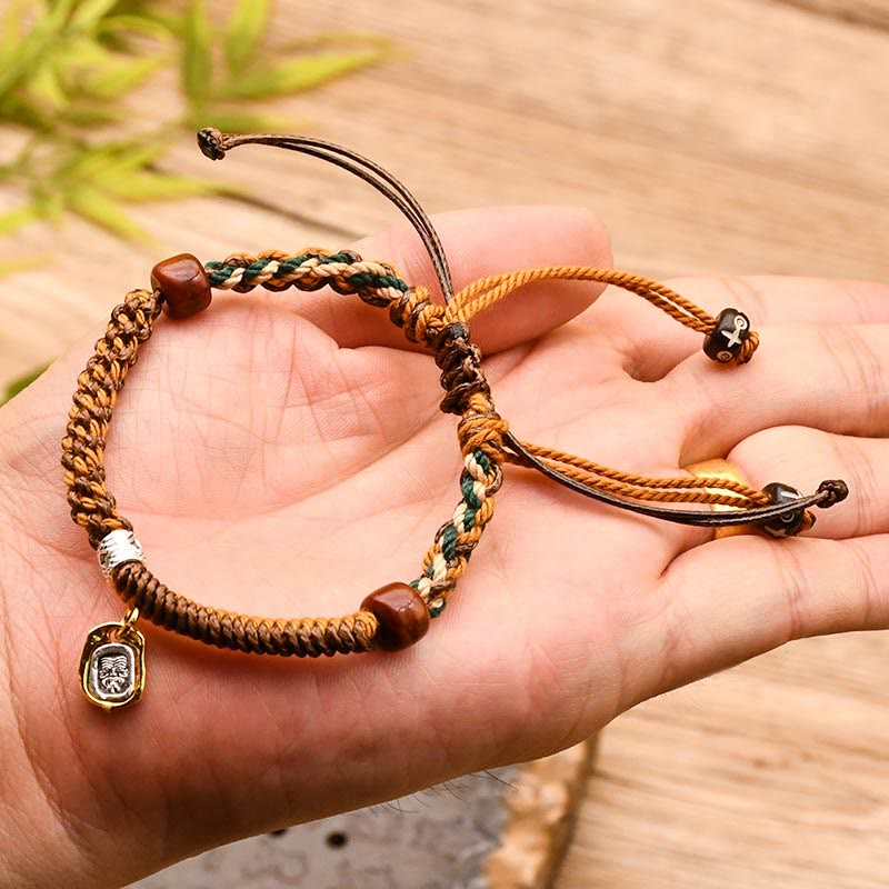 Bracelet tressé en bois fait main avec Buddha Stones , déesse tibétaine de la richesse, Zakiram