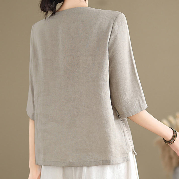 Chemise décontractée en coton et lin à manches mi-longues et col ras du cou avec boutons grenouille et motif floral brodé Buddha Stones pour femme - image 2