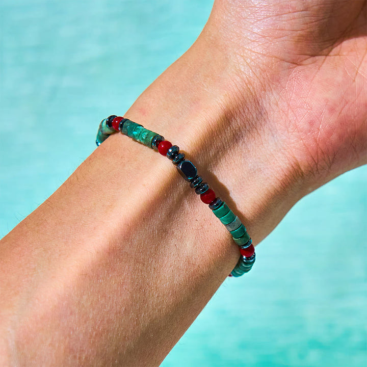 Bracelet puissant en pierre verte Buddha Stones , hématite et corail rouge