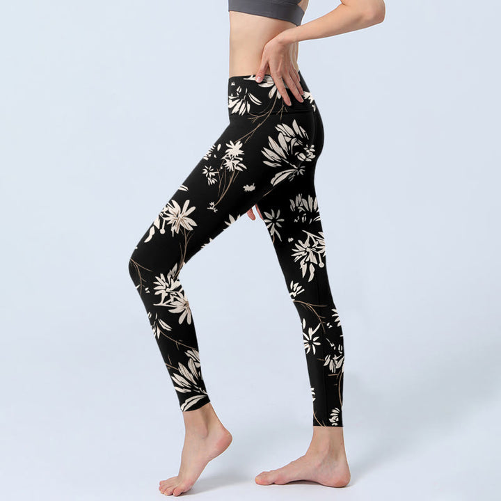 Leggings de sport à imprimé pétales noirs et blancs avec Buddha Stones pour femme - image 2