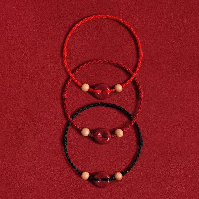 Bracelet de cheville en corde de richesse en cinabre avec boucle de paix en bois de pêcher et Buddha Stones