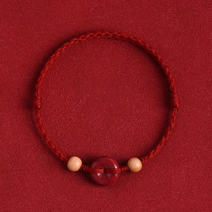 Bracelet de cheville en corde de richesse en cinabre avec boucle de paix en bois de pêcher et Buddha Stones