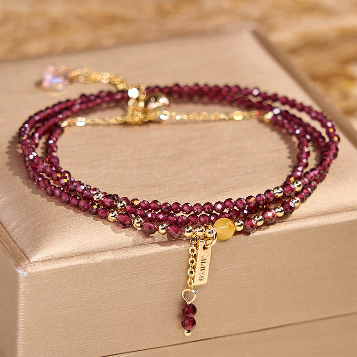 Bracelet triple tour Passion en grenat naturel Buddha Stones