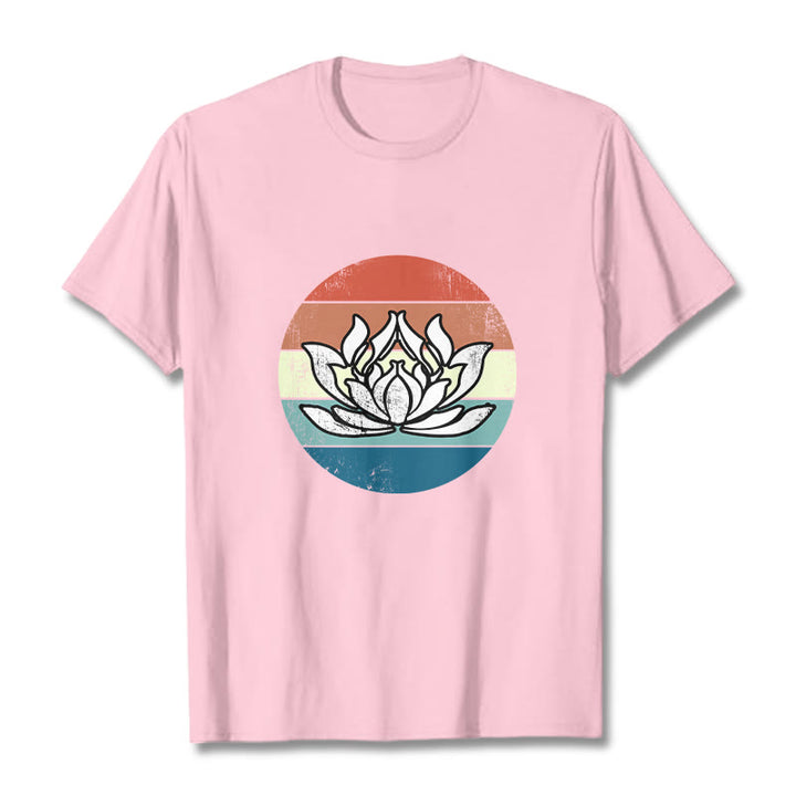T-shirt en coton à rayures colorées avec Buddha Stones et lotus en fleurs - Rose clair - 2XL - image 12