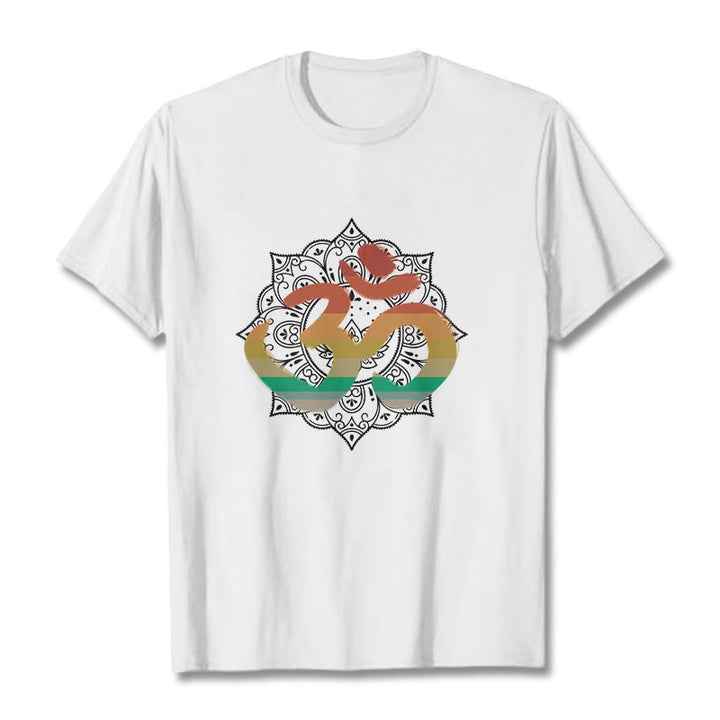 T-shirt en coton avec motif de mandala sanskrit et Buddha Stones dégradées de couleurs - Blanc - 2XL - image 3