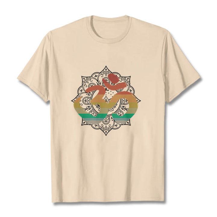 T-shirt en coton avec motif de mandala sanskrit et Buddha Stones dégradées de couleurs - Bisque - 2XL - image 10