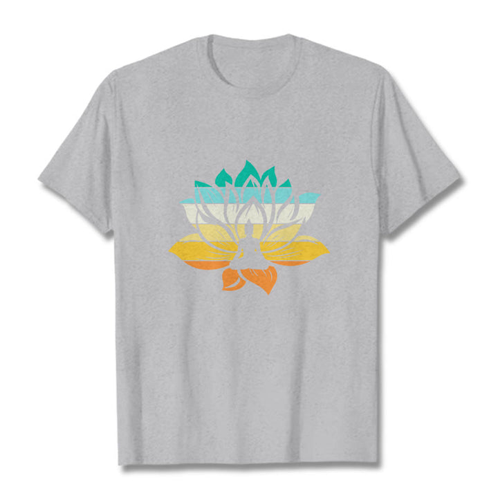 T-shirt en coton dégradé de couleurs avec Buddha Stones et fleur de lotus, méditation Bouddha - Gris clair - 2XL - image 19