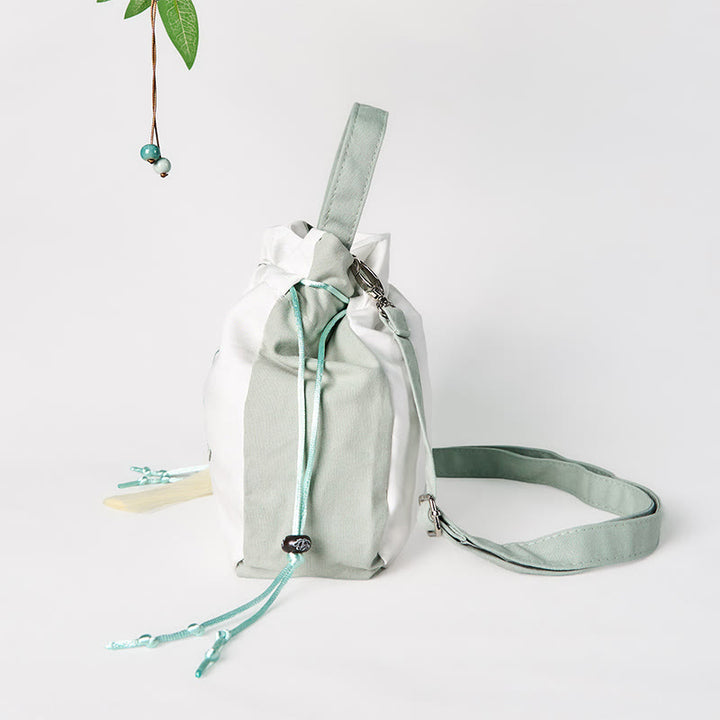 Sac fourre-tout en toile brodé de Buddha Stones et de fleurs de poirier vertes