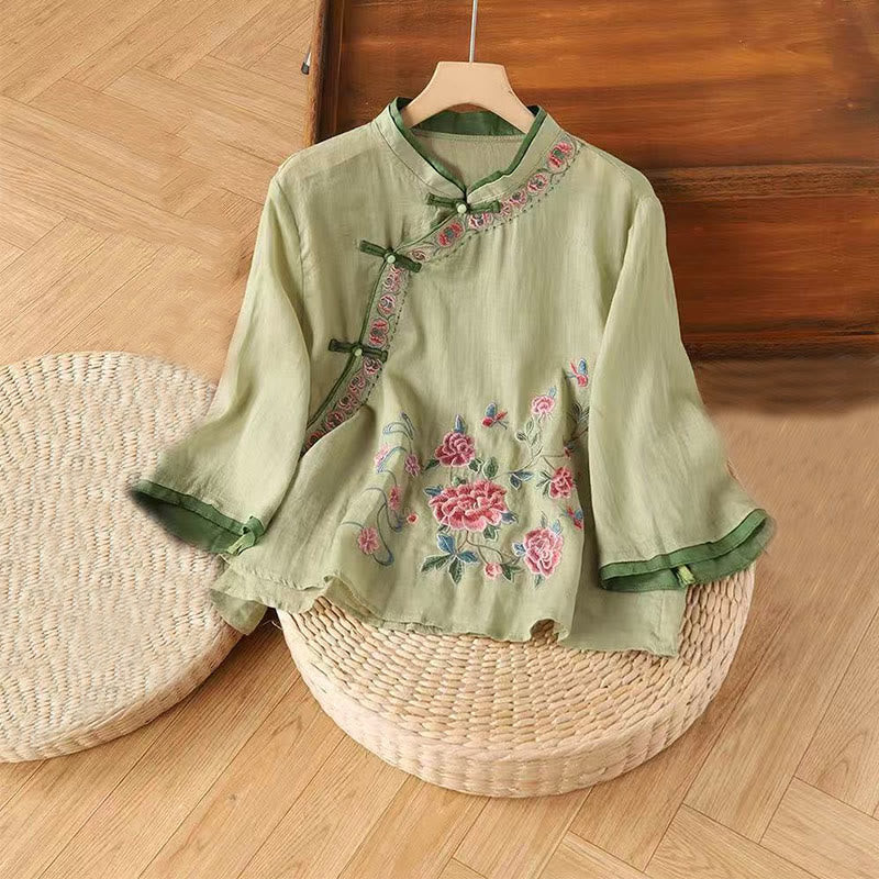 Chemise en coton et lin à manches trois-quarts pour femme, ornée de broderies zen vintage à motifs floraux et végétaux, inspirée des Buddha Stones et des boutons chinois en forme de grenouille. - Vert clair - US12, UK/AU16, EU44 (4XL) - image 0