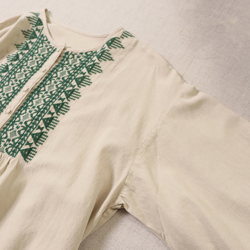 Robe mi-longue décontractée en coton et lin avec broderie géométrique artistique et boutons sur le devant, manches longues lanternes - image 11