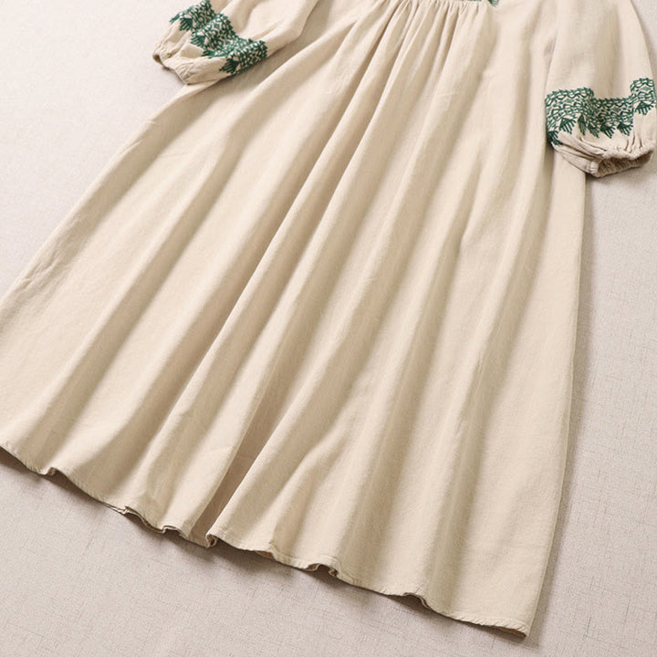 Robe mi-longue décontractée en coton et lin avec broderie géométrique artistique et boutons sur le devant, manches longues lanternes - image 13