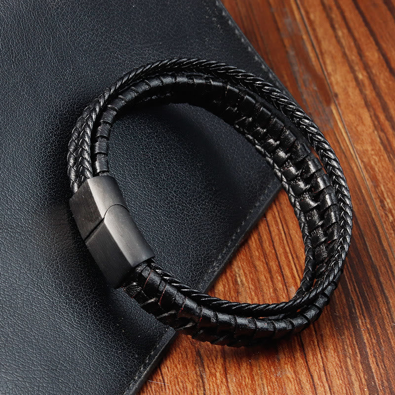 Bracelet en cuir multicouche renforcé en acier titane avec motif tressé simple et Buddha Stones