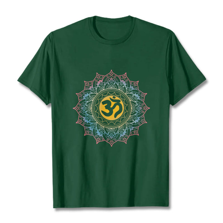 T-shirt à motif mandala OM dégradé de couleurs avec Buddha Stones - Vert forêt - 2XL - image 10