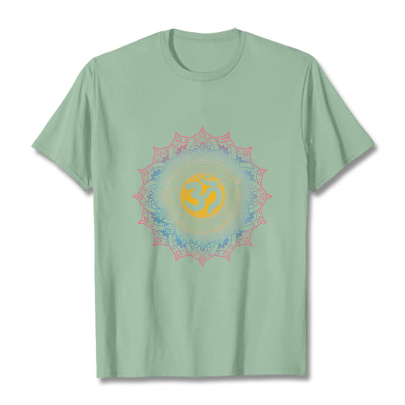 T-shirt à motif mandala OM dégradé de couleurs avec Buddha Stones - Vert pâle - 2XL - image 14
