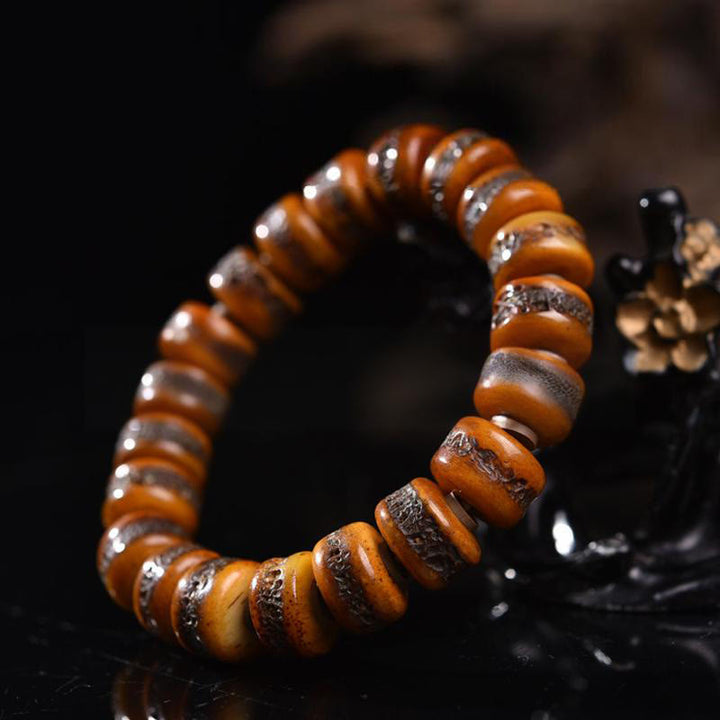 Bracelet d'équilibre tête de mort en perles d'os tibétaines vintage Buddha Stones