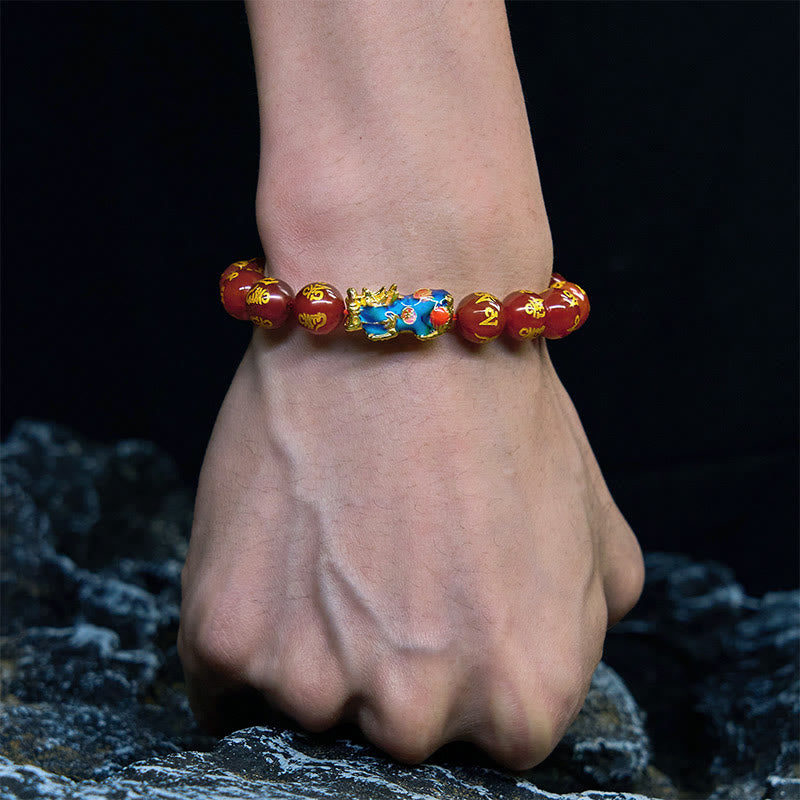 Bracelet PiXiu Om Mani Padme Hum Calm en Buddha Stones et agate rouge changeant de couleur