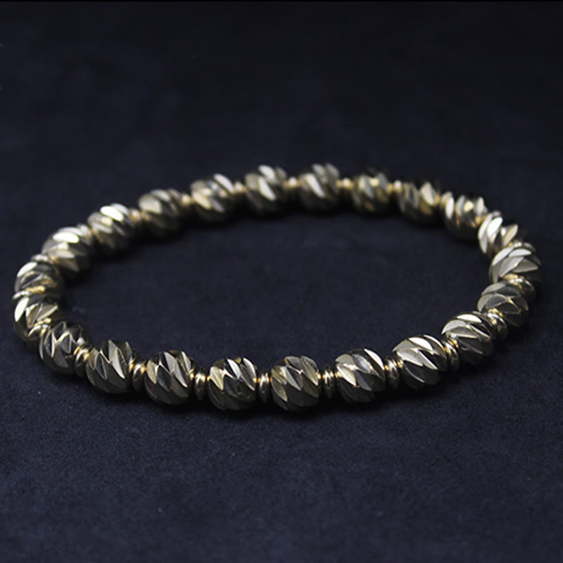 Bracelet de richesse en perles de cuivre et laiton, motif de couteau sculpté vintage en Buddha Stones