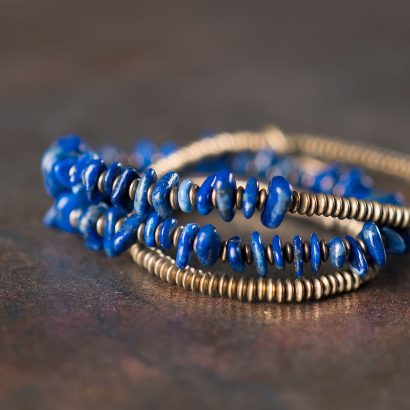 Bracelet d'équilibre en lazurite et lapis-lazuli de forme irrégulière, orné de Buddha Stones et d'un triple tour. - image 7