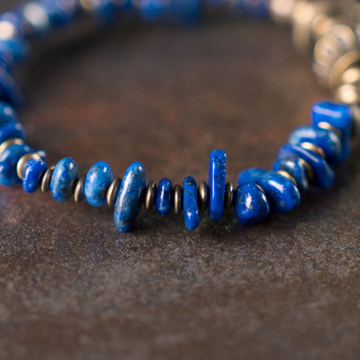 Bracelet en lazurite et lapis-lazuli de forme irrégulière, orné de Buddha Stones, symbole de bon augure. - image 7