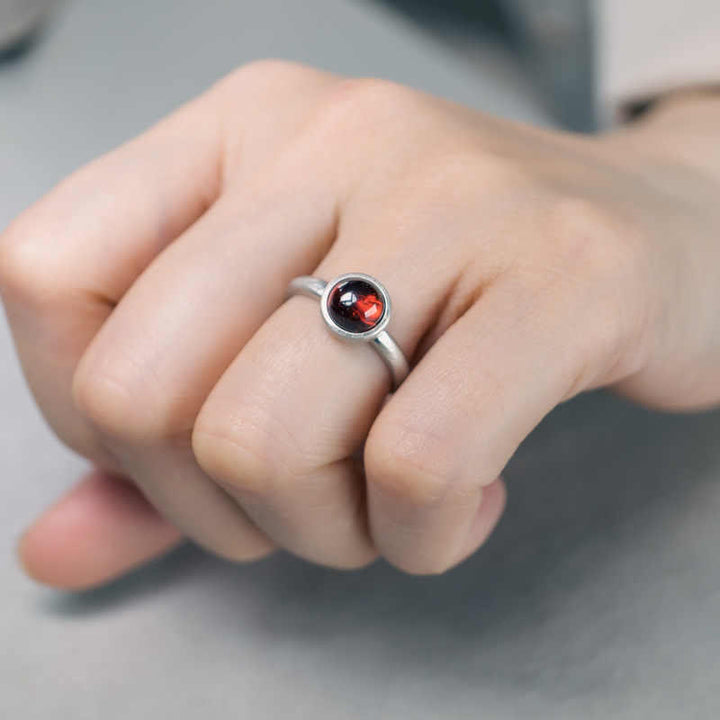 Bague de protection réglable en argent sterling 925 et grenat naturel Buddha Stones - image 4