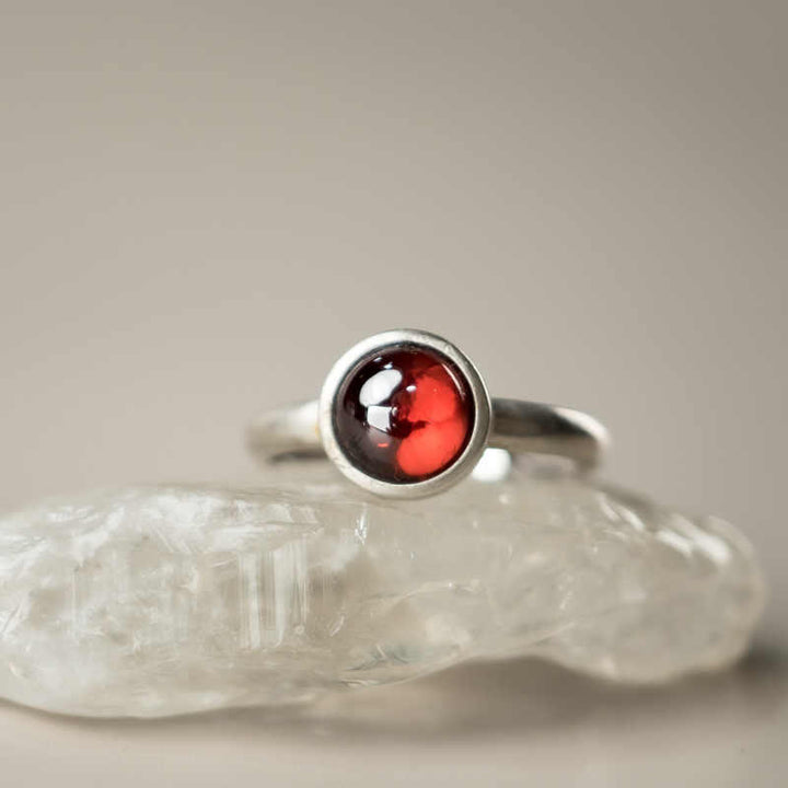Bague réglable en argent sterling 925 avec grenat naturel et Buddha Stones