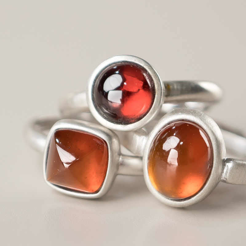 Bague réglable en argent sterling 925 avec grenat naturel et Buddha Stones