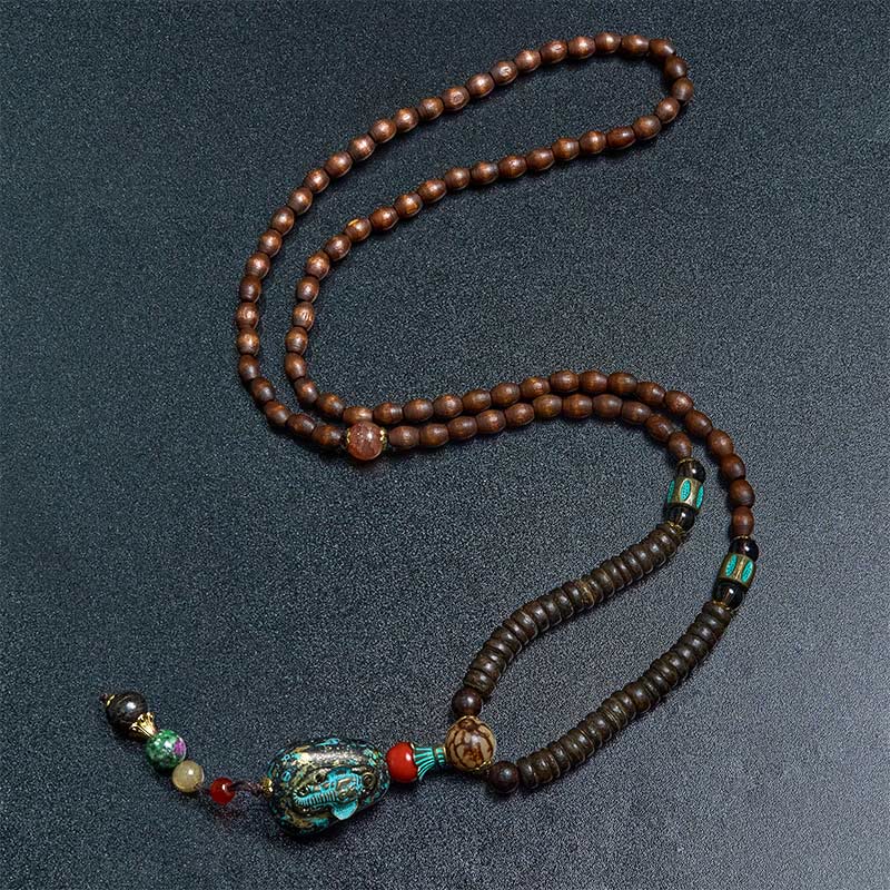 Collier pendentif tête d'éléphant en perles dzi de protection en bois de wengé Buddha Stones fait main